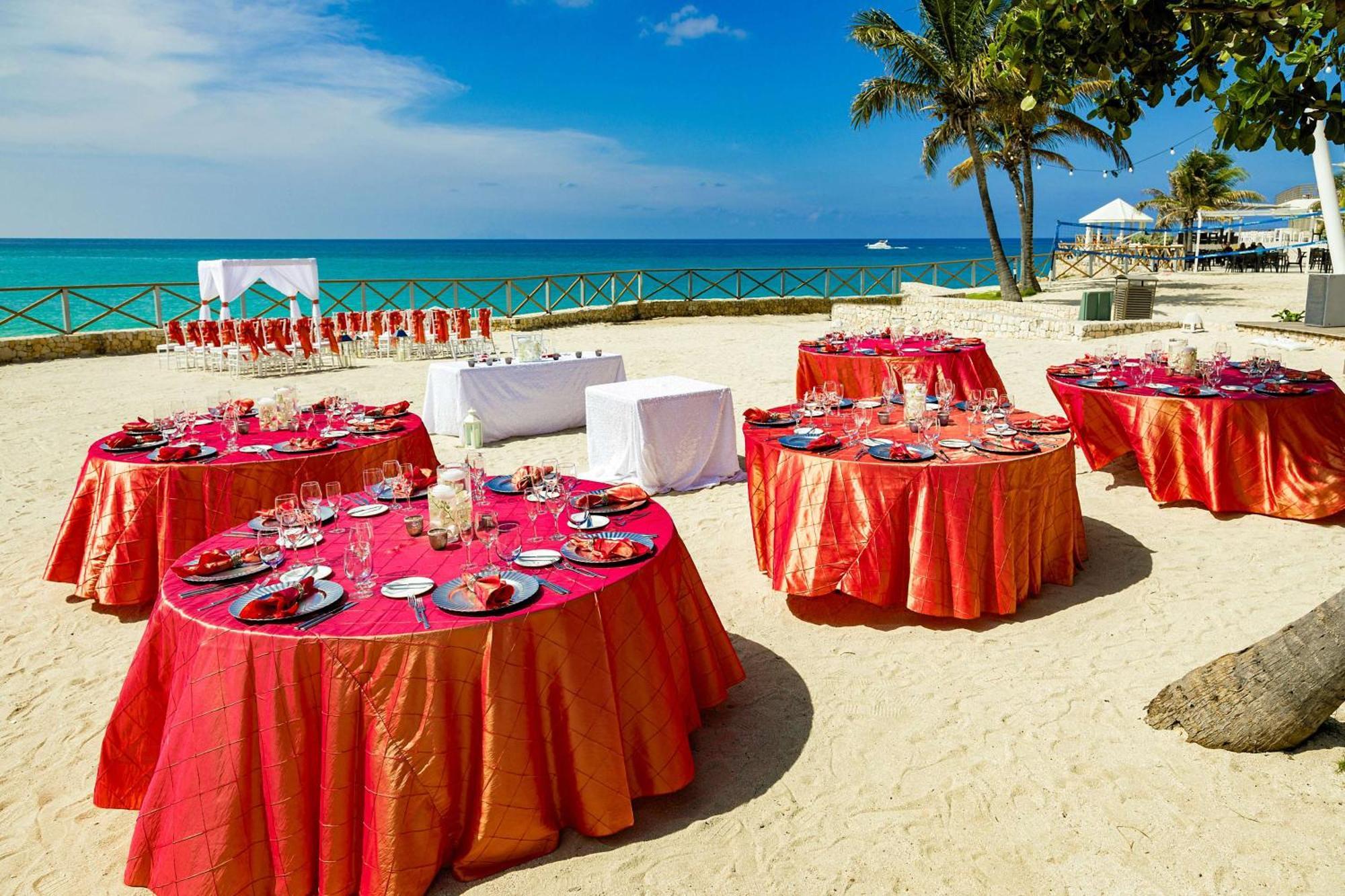 Sonesta Maho Beach All Inclusive Resort Casino & Spa Kültér fotó
