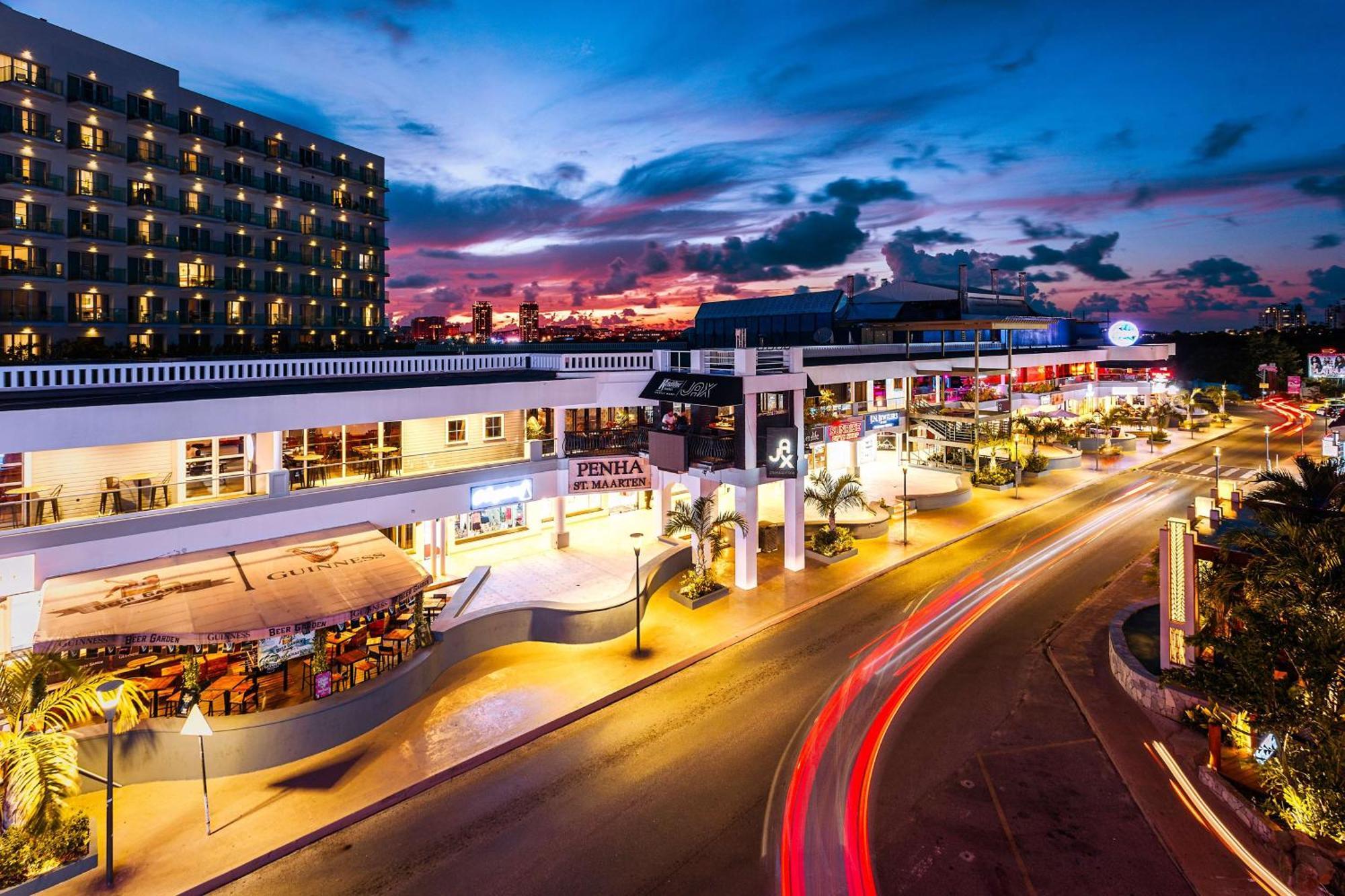 Sonesta Maho Beach All Inclusive Resort Casino & Spa Kültér fotó